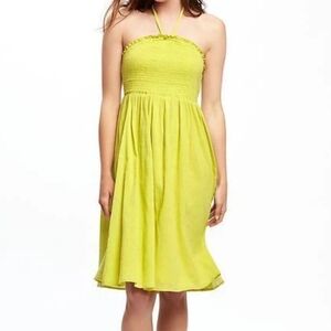 Old Navy Smocked Bodice Halter Dress Size L Chartreuse